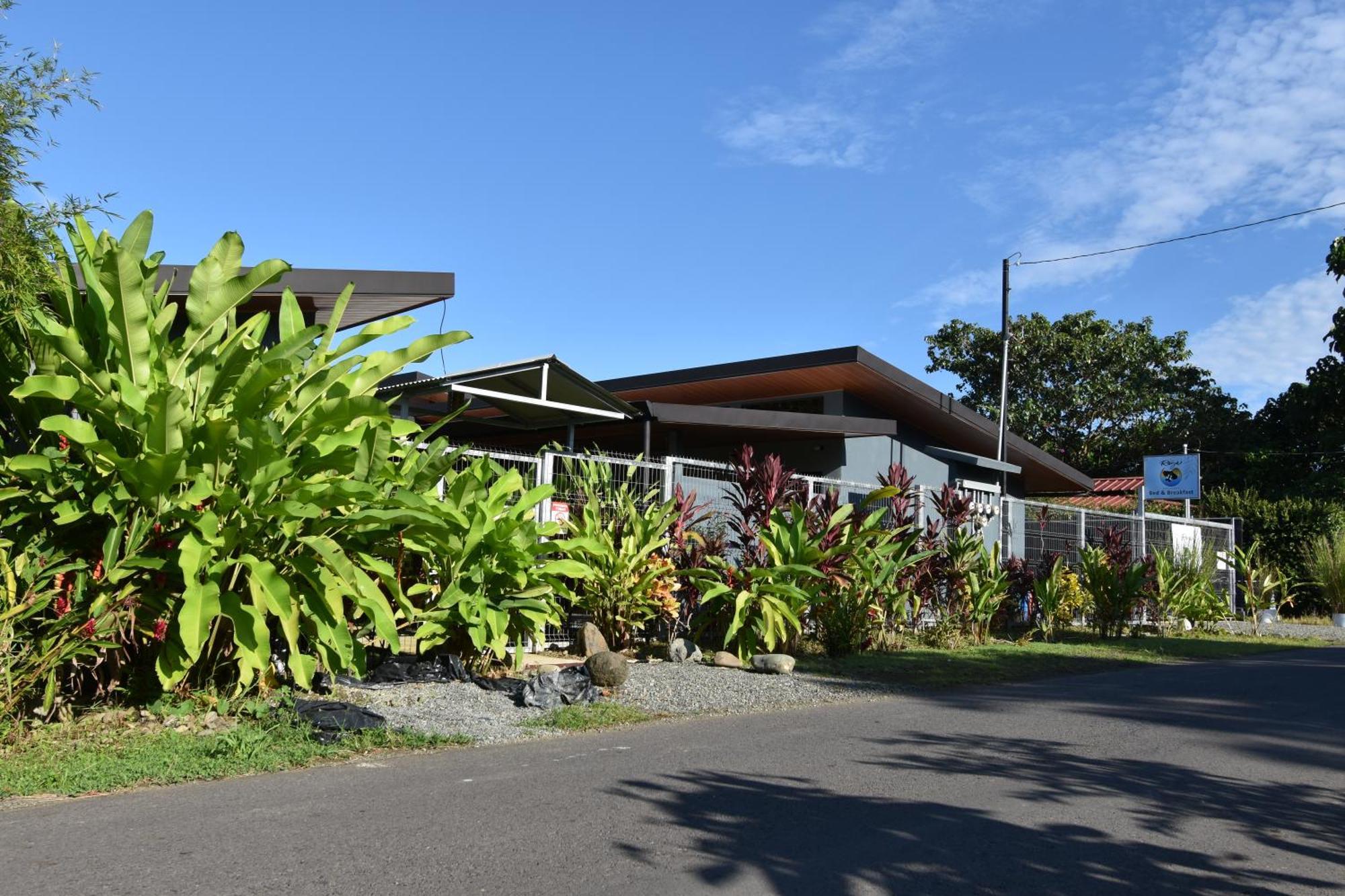 Raya Bed & Breakfast Matapalo  Exterior photo